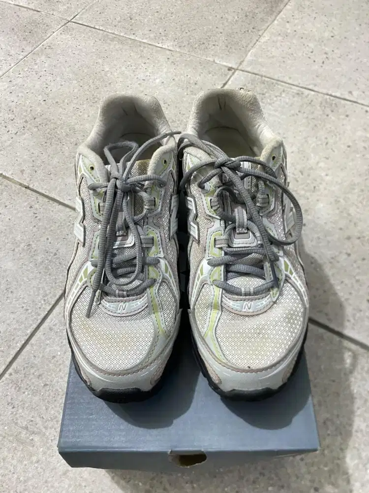 New Balance 740 Silver metalic retro