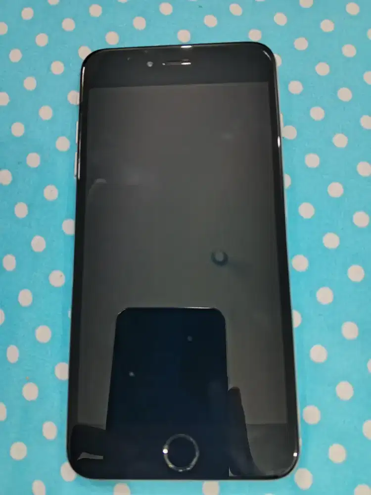 iPhone second 6 plus