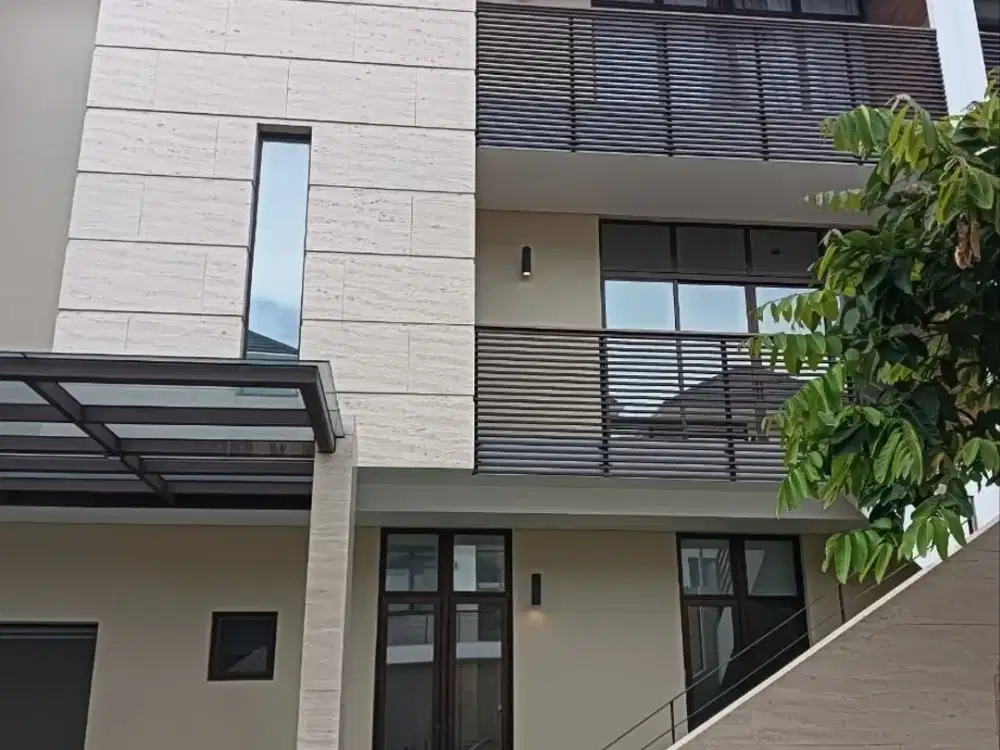 Dijual rumah 3 lantai siap huni full furnish di Morizen Summarecon Bekasi