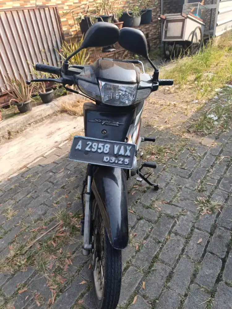 Dijual Supra 2002