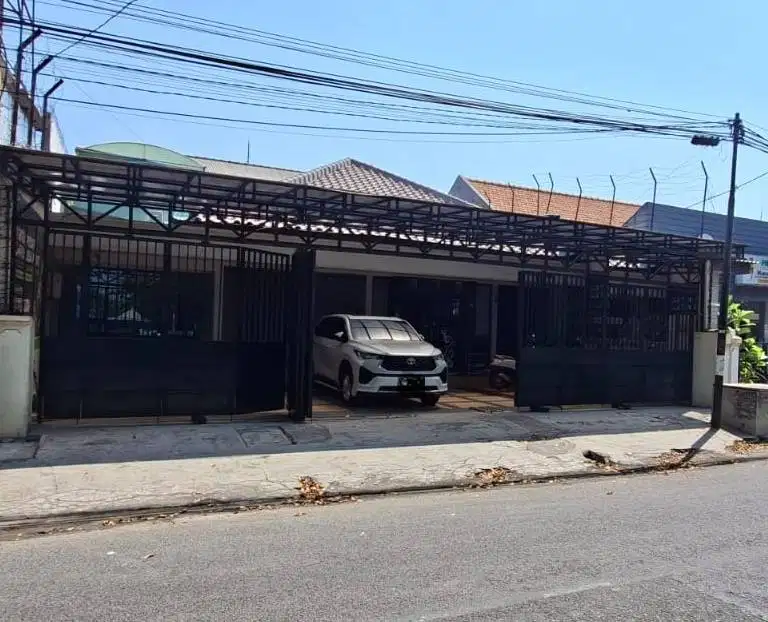 Rumah Di Rungkut Asri Surabaya Lokasi Strategis Cocok untuk Usaha