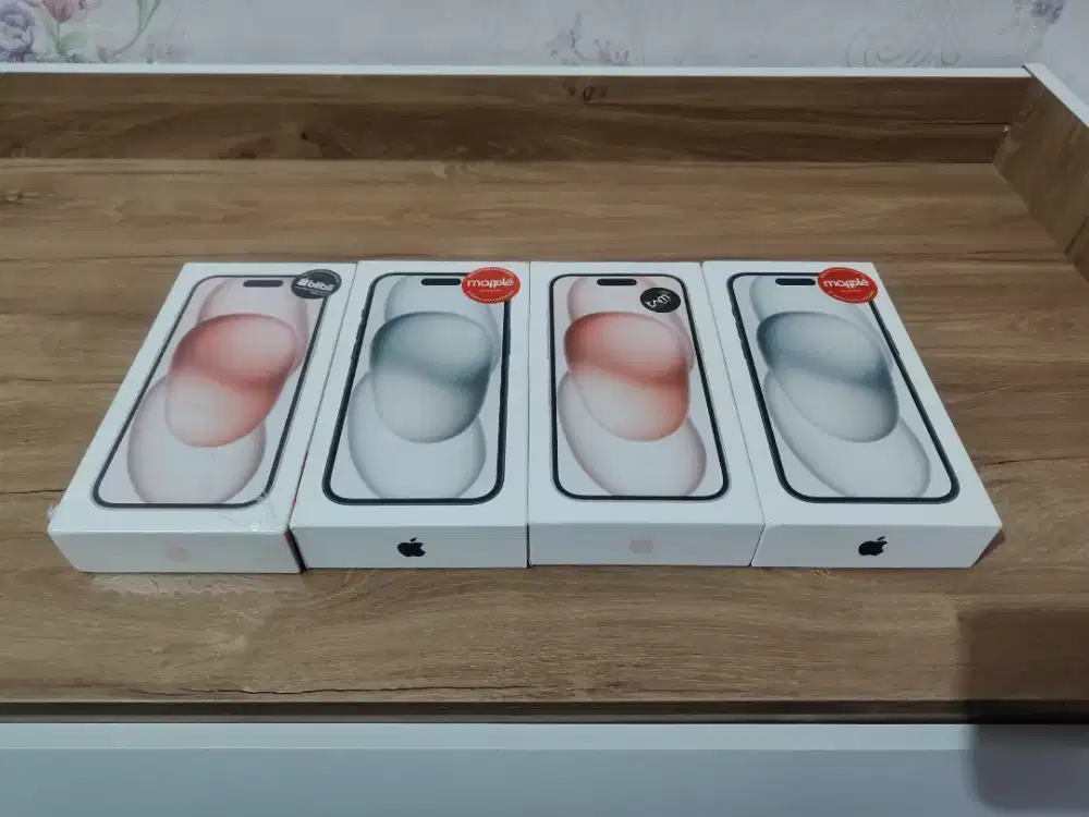 IPHONE 15 128 GB BARU GRESS SEGEL GARANSI RESMI IBOX