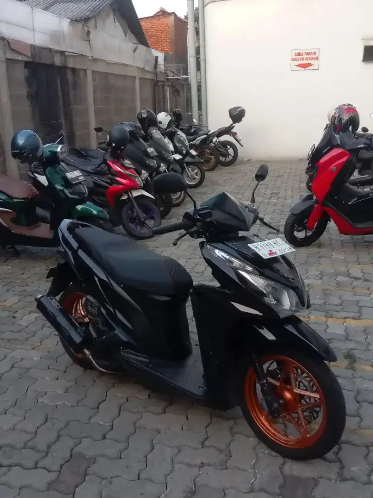 JUAL CEPAT VARIO KZR 125