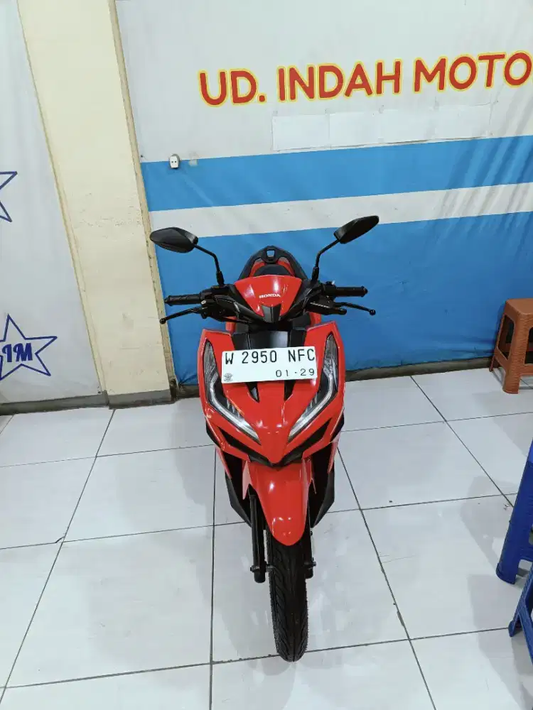 Merah glossy HONDA VARIO ESP CBS SPORTY FI ECO 125 2023 PMK 2024