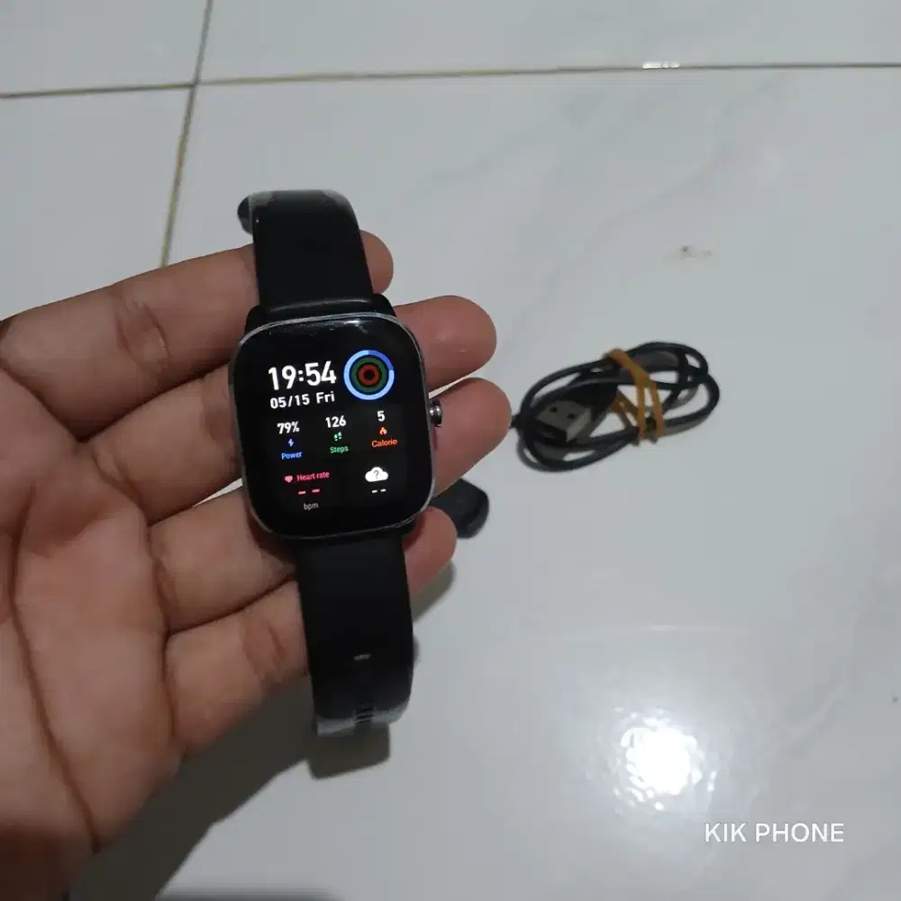 Amazfit GTS 4 Mini Kelengkapan Jam dan Charger aja Segel Normal Mulus