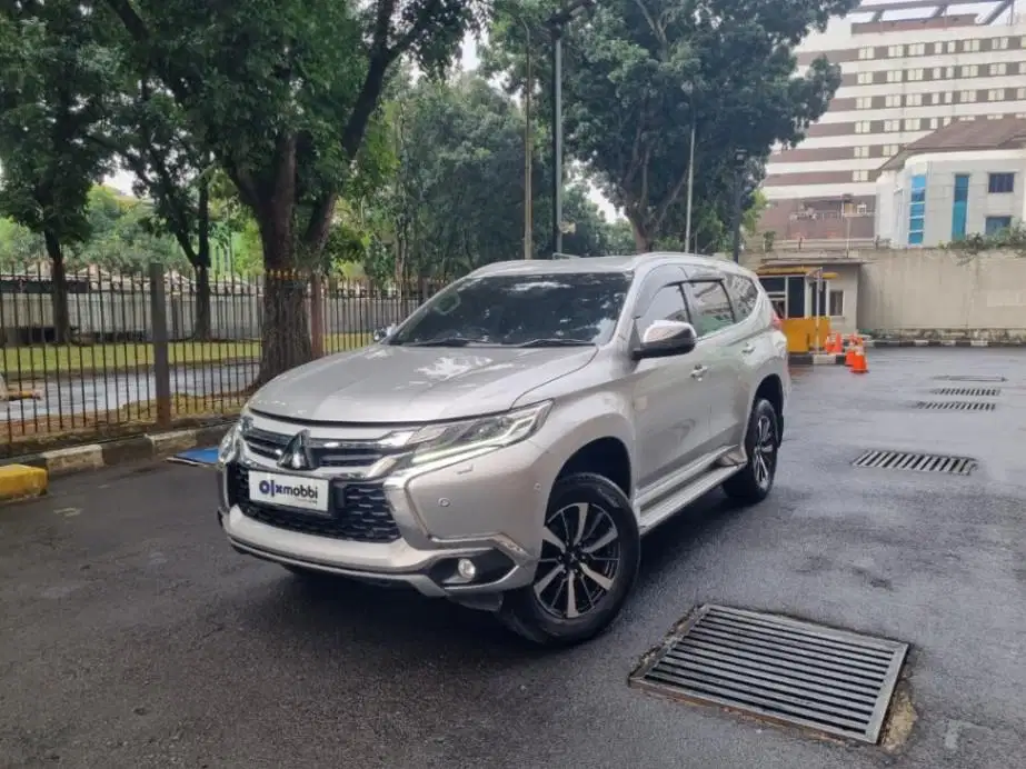 LOW DP Mitsubishi Pajero Sport 2.4 Dakar 4x2 Ultimate AT 2018 TJV