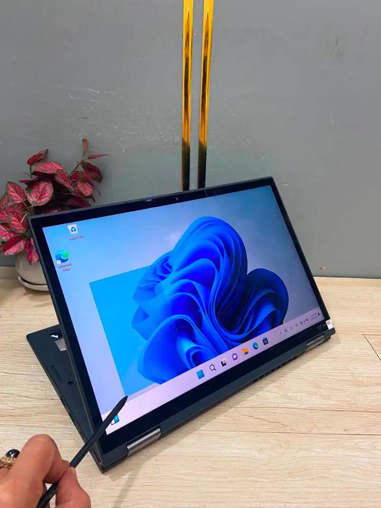 Laptop Lenovo Thinkpad YOGA X13 G2 Core i5 Gen11 Ram 16GB N-ETM