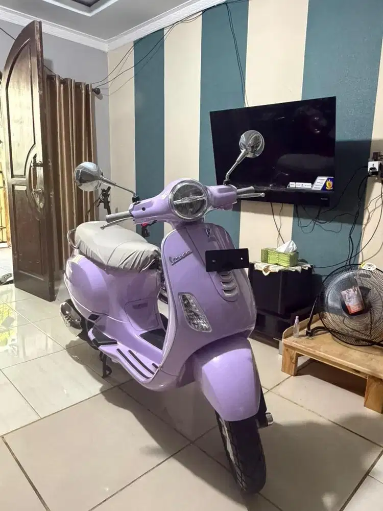 Vespa LX 150 Lilac