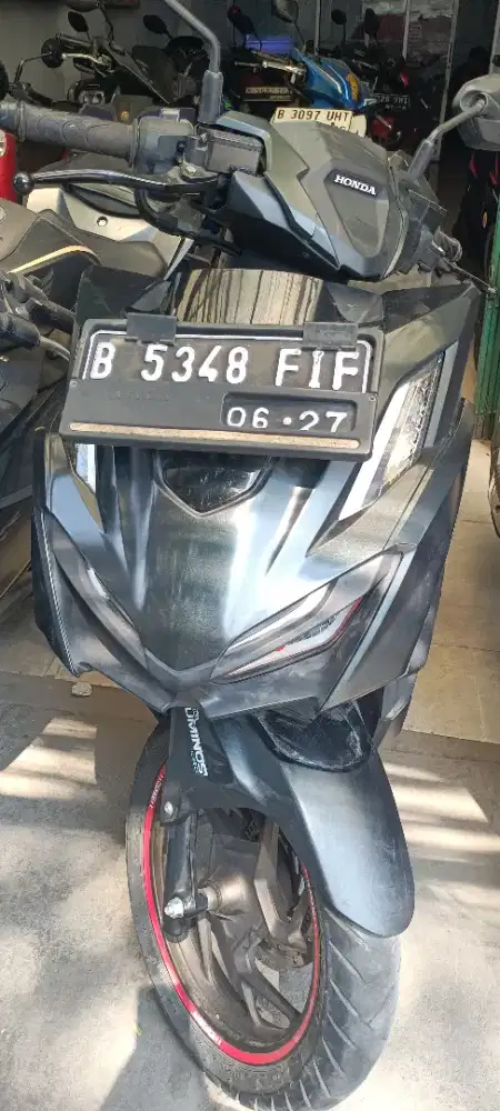 Dijual Cash Motor Vario 160 ABS tahun 2022