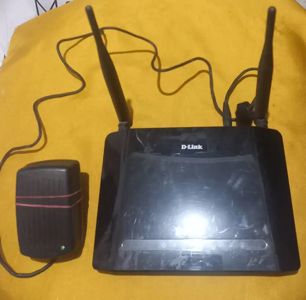 D-Link Router DIR-612+Adaptor,O8I3 IO7 55OOO,normal,mulus,murah,NET.