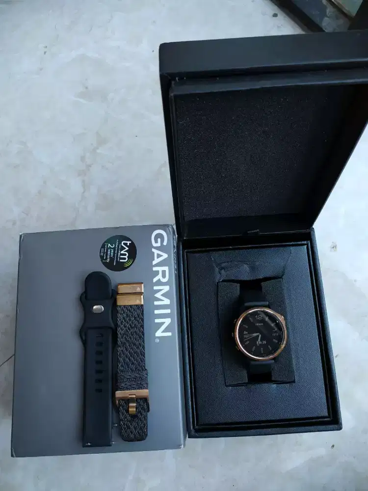 Jam tangan GARMIN FENIX 6S