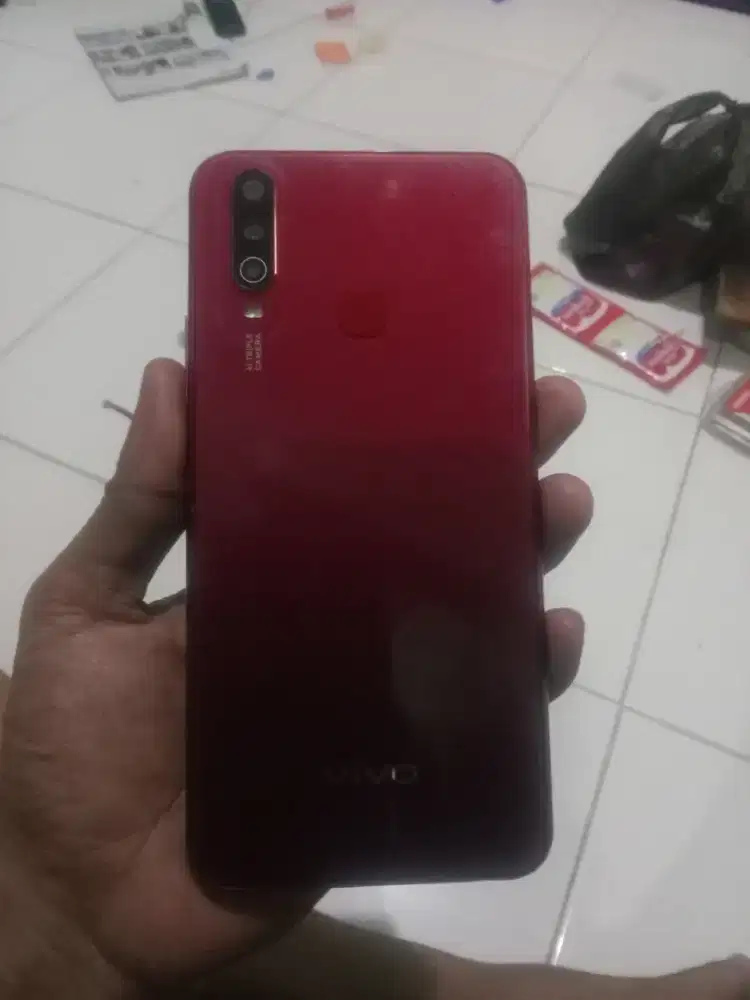 Vivo y17 ram 8/256