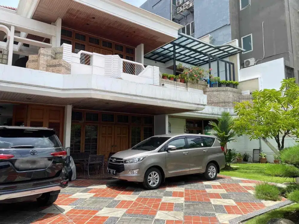 DIJUAL RUMAH PUSAT KOTA SURABAYA JALAN CEMPAKA