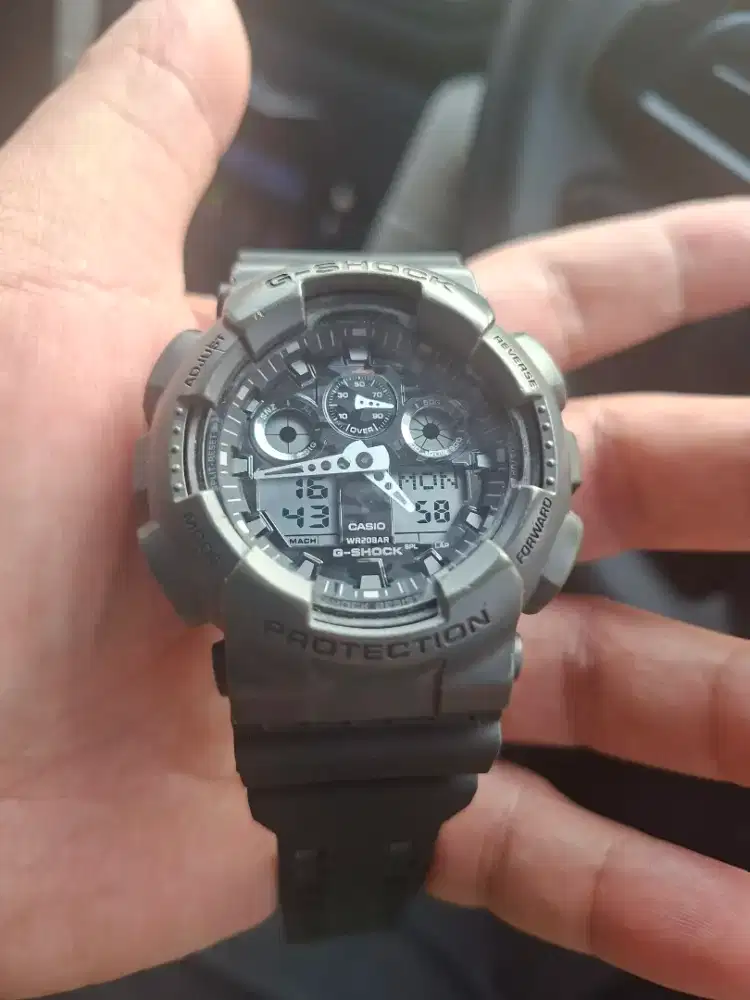 Jam gshock army w10