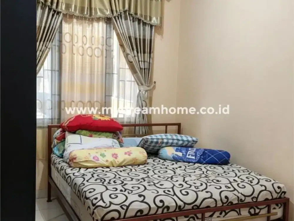 Rumah Bagus Nyaman Bersih Semi Furnish di Pabuaran Residence