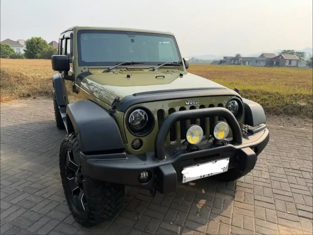 JEEP WRANGLER JK CRD GREEN COMMANDO TAHUN 2013