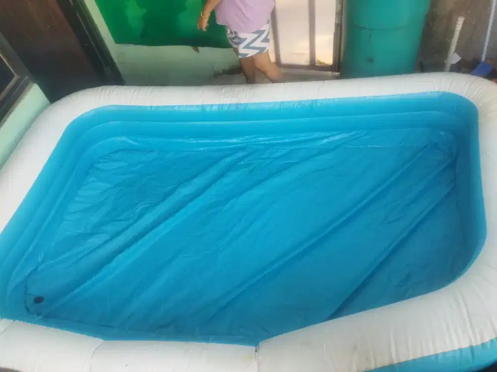 Kolam renang karet 3 lapis 2,5mx1.4m 200 nego