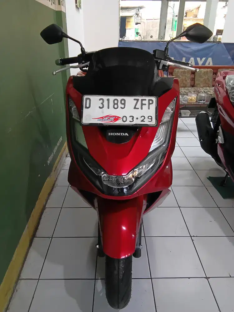Honda PCX 160 Tahun 2024