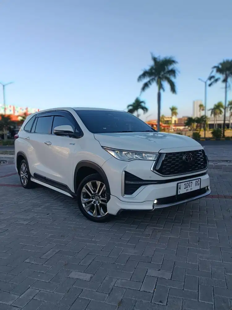 innova zenix Q modelista hybrid 2024 KM 2024 istimewa dp minim