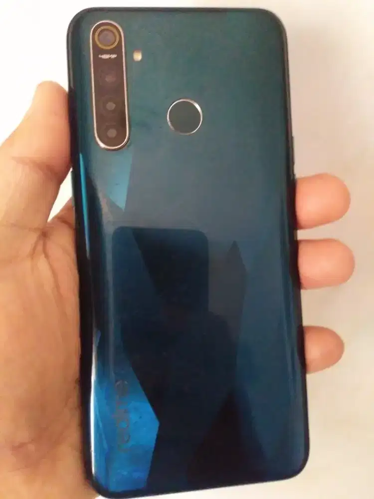 Realme 5 pro 4/128gb