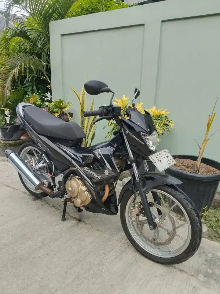 Suzuki Satria F 150cc thn 2015 di Tangerang, cadas
