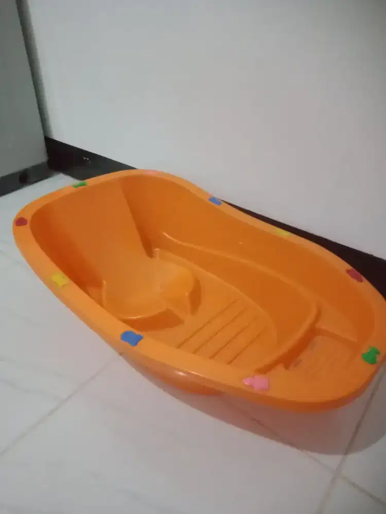bak mandi bayi tebal