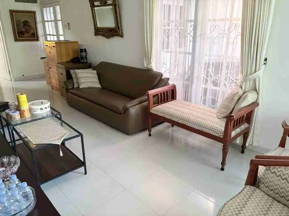 Dijual hunian di komplek Ligamas Indah