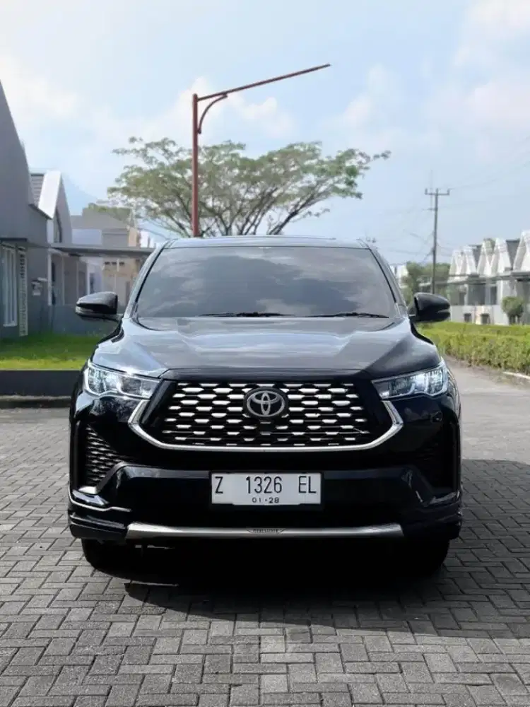 Toyota Zenix Modelista Hybrid AT 2023