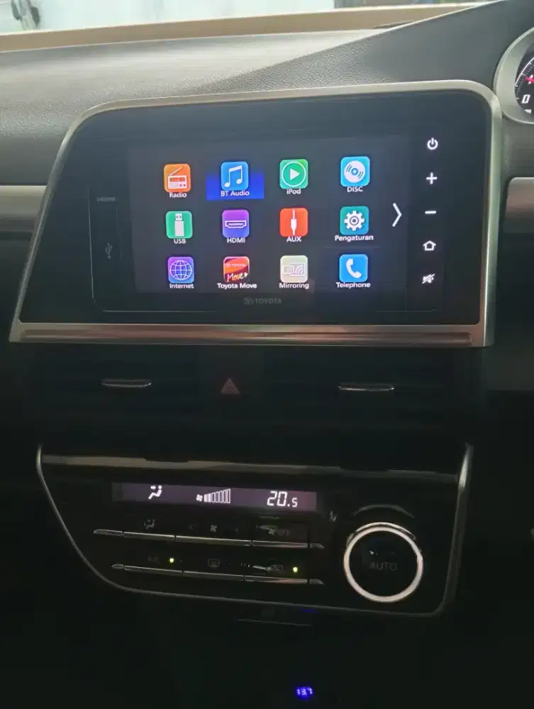 tape mobil Toyota Sienta original