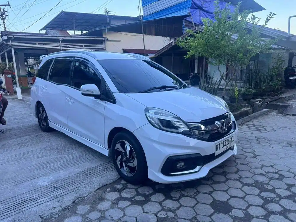 Honda Mobilio 2015 Bensin