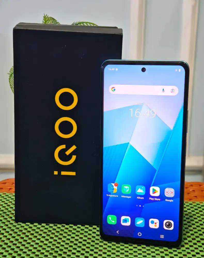 IQOO Z7X 5G || 8/128 || SECOND / BEKAS