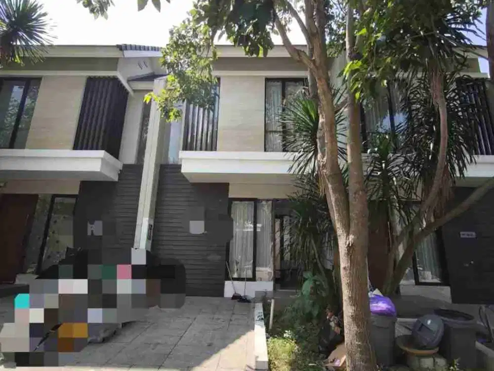 Rumah Northwest Lake Furnished Siap Huni