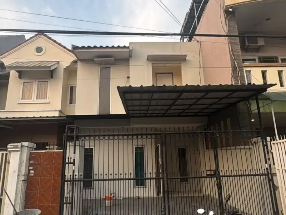 Rumah Minimalis Rapi 2 Lantai Dekat Pasar Laris dan Supermarket di Taman Surya 5 Cengkareng Jakarta Barat