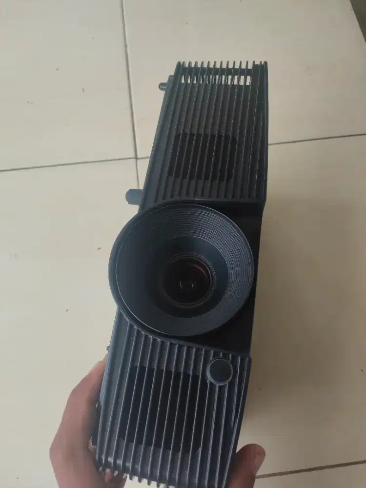 Proyektor optoma mulus sudah hdmi