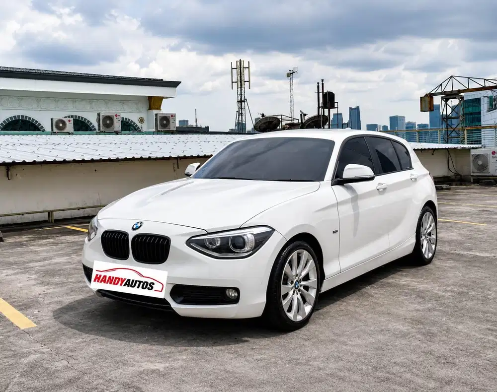 BMW 116i 2012 Automatic Putih Metalik