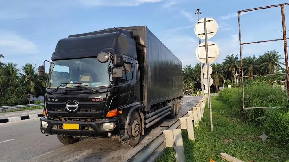 Hino FL 260 JW Euro 4