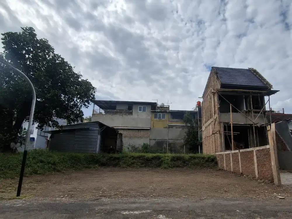 Kavling Hadap Selatan Siap Bangun 98 m² 4 Menit Jalan A.H. Nasution Sindanglaya
