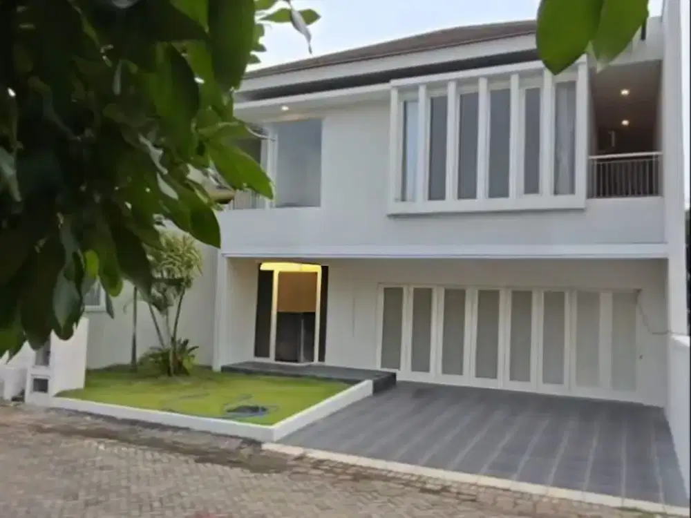 Rumah Manyar Jaya – Akses Mudah & Lokasi Premium