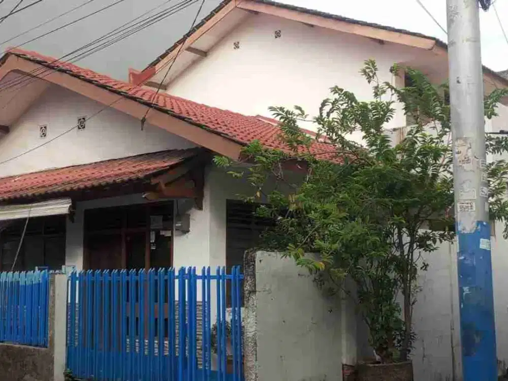 dijual Rumah di Tengah Kota Jakarta