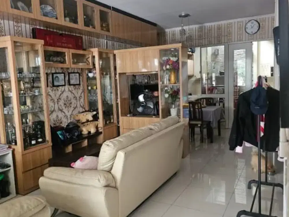 RUMAH FULL BANGUNAN SEMI FURNISH LEORA, ALAM SUTERA