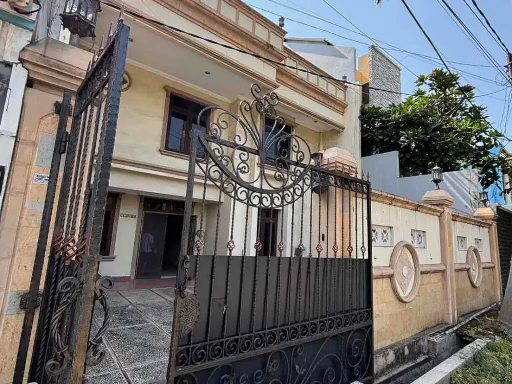 Dijual Murah Rumah 2 lt 10 x 23 m2 di Palem Lestari Cengkareng SHM tenggara ada 4+1 kt 5+1 km, Carport 4 mobil, Ayo survey & nego yuk!! Limited Edition nih!