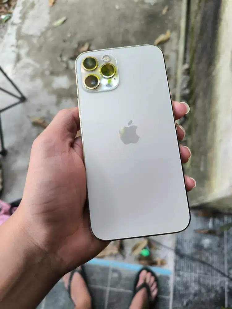 For sale !! Iphone 12 pro 128gb