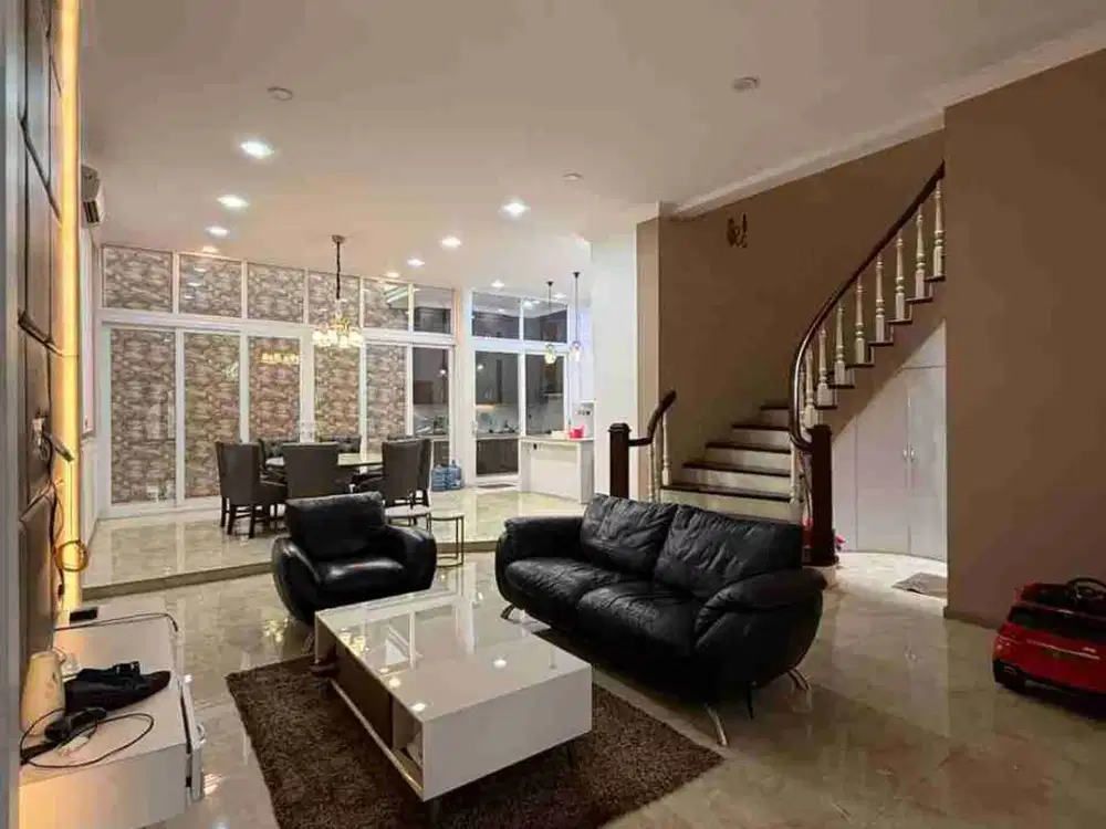Dijual Villa Furnish Mewah Siap Huni di Mutiara Residence