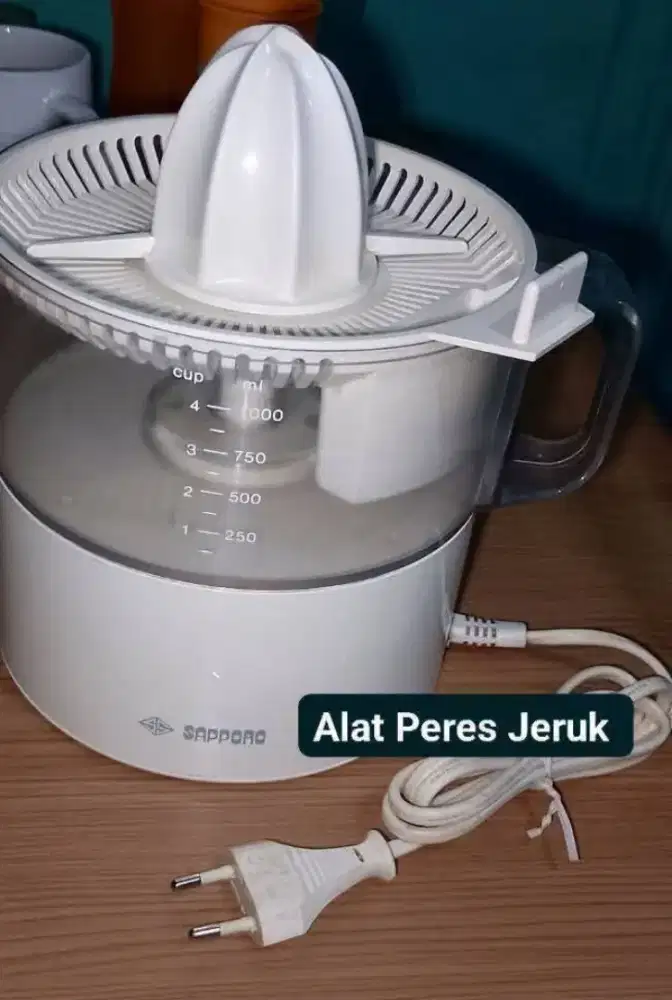 Dijual Alat peras jeruk, normal tinggal pakai sdh jarang dipakai