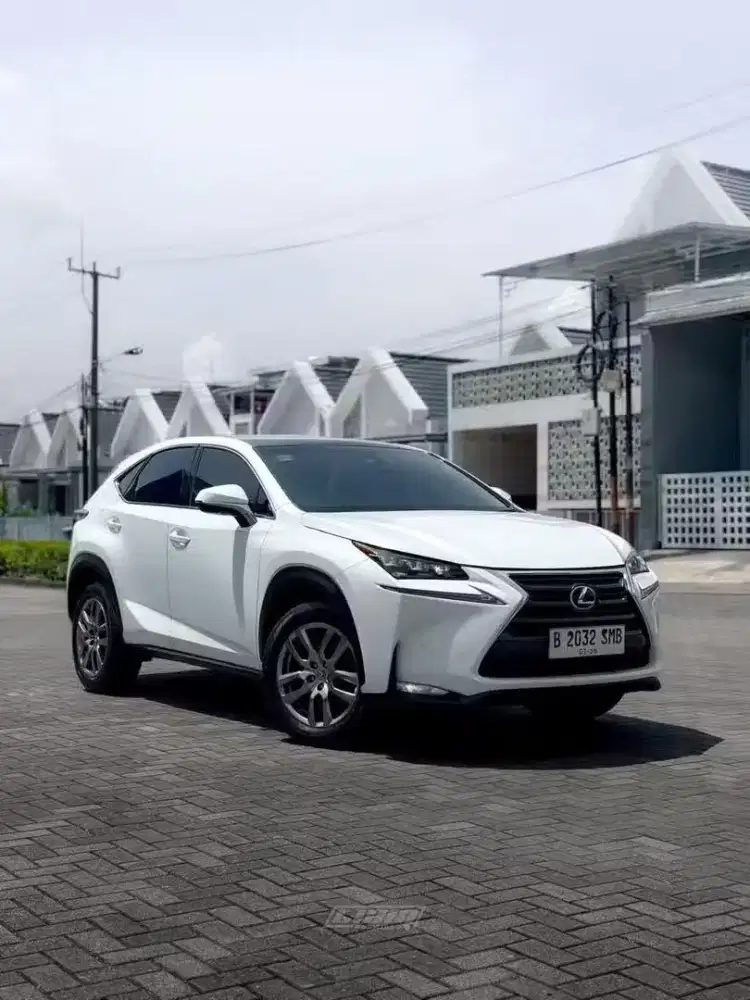 TERMURAH
LEXUS NX 200 matic 2015
bpkb stnk lengkap