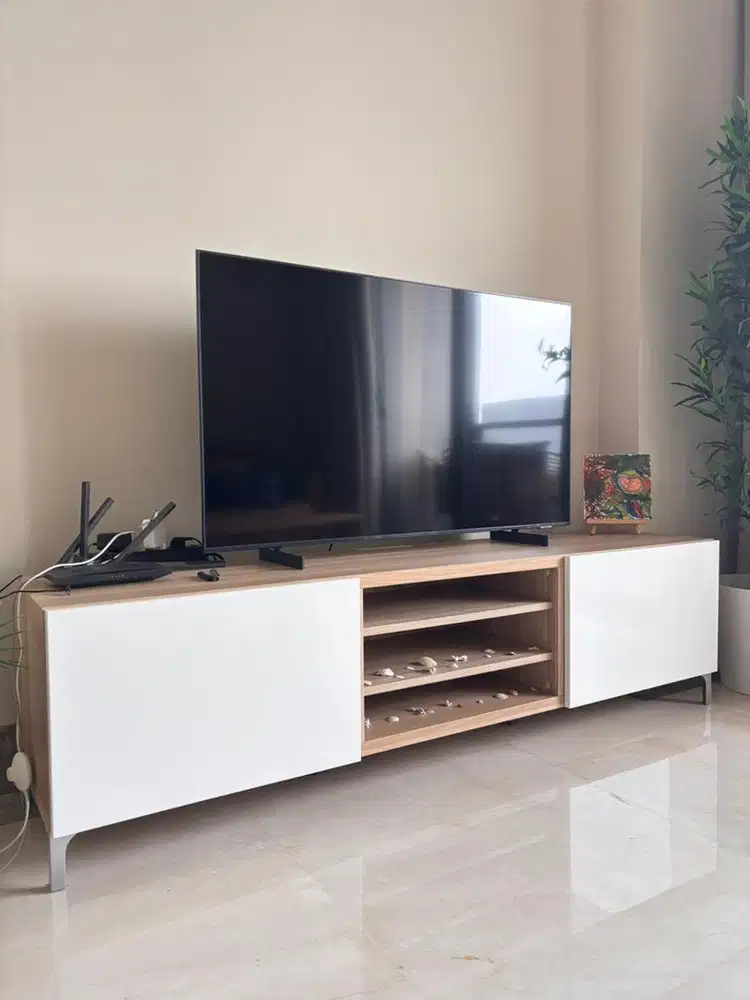 Samsung UHD Smart TV 50 Inch UA50DU8000