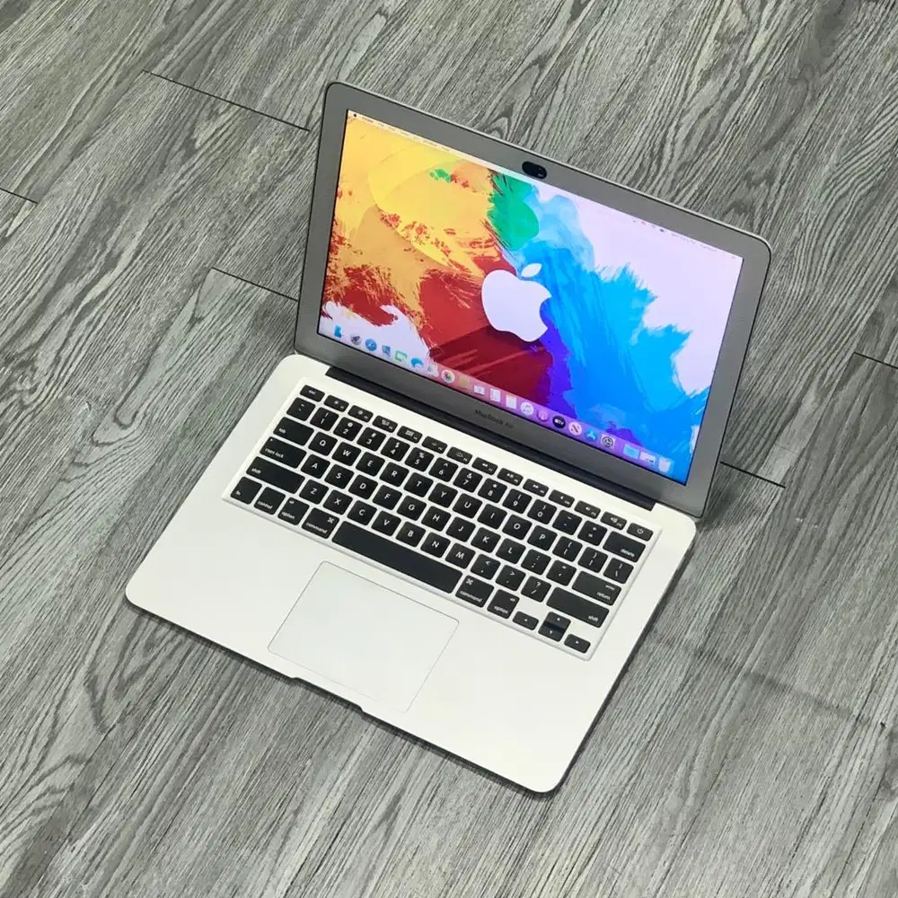 EX IBOX MACBOOK AIR 2017 8GB/128GB MURAH