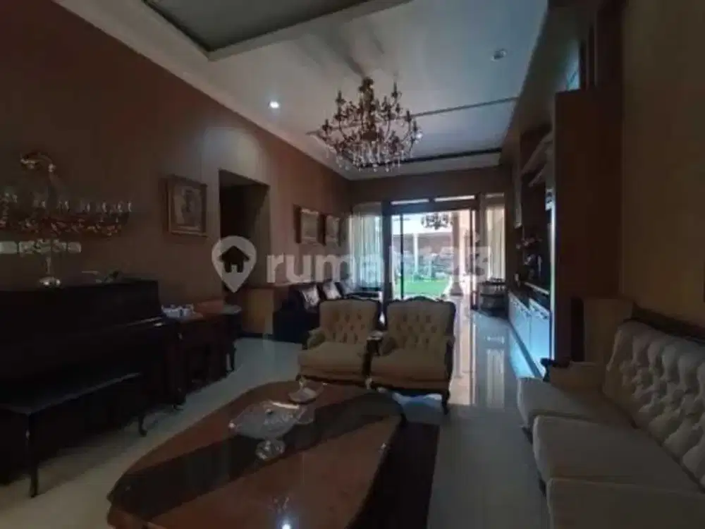jarang ada termurah Rumah luas di Mainroad Riau Supratman martadinata citarum Bandung Kota