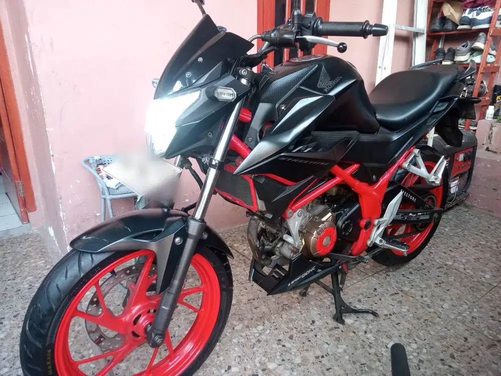 HONDA CB150R 2018 streetfighter