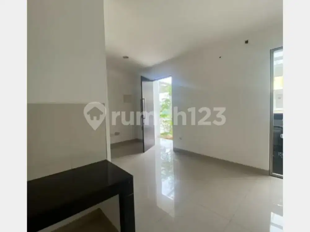 Jual Cepat Rumah Pik 2 Uk 6X10 SHM 2 Lantai Hadap Selatan